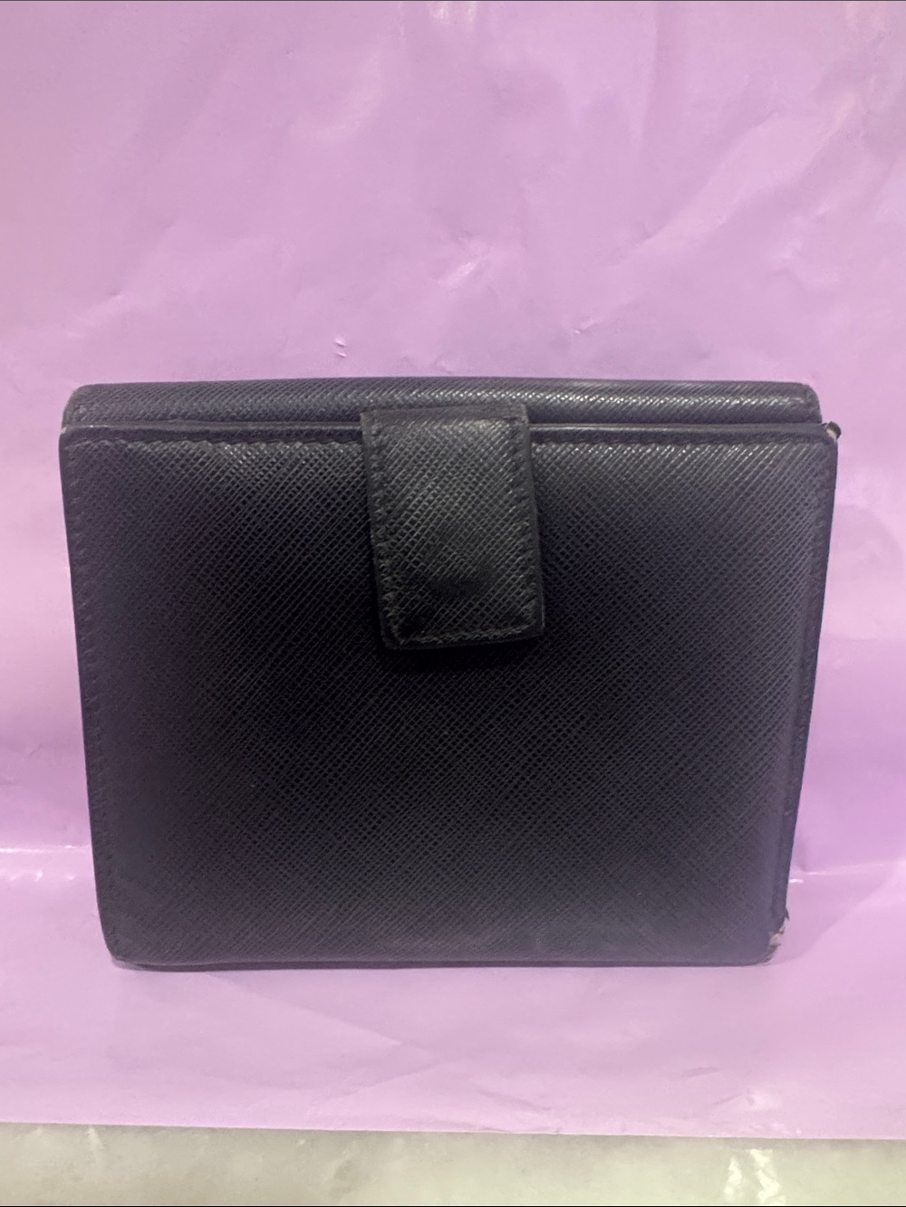 Ed's show price Salvatore Ferragamo Saffiano Leather Gancini Wallet - Picture 9 of 17